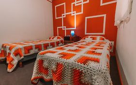 Habitaciones Mary 2 Camas Simples En Casa Compartida